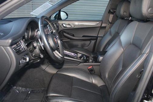 2023 Porsche Macan S