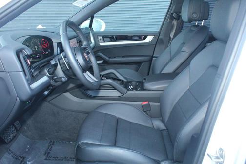 White 2025 Porsche Cayenne Cayenne