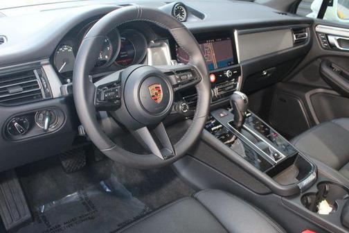 2026 Porsche Macan Macan S