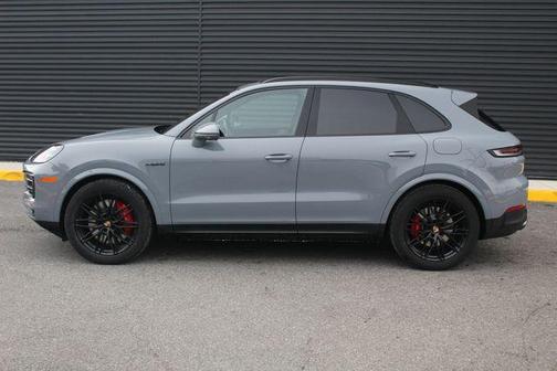 2026 Porsche Cayenne Cayenne S E-Hybrid