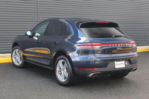 2021 Porsche Macan AWD