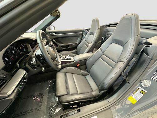 Slate Grey Neo 2025 Porsche 911 911 Carrera S