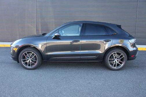 2026 Porsche Macan AWD