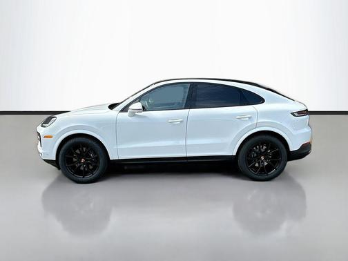 Carrara White 2026 Porsche Cayenne Cayenne