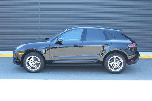 2025 Porsche Macan Macan