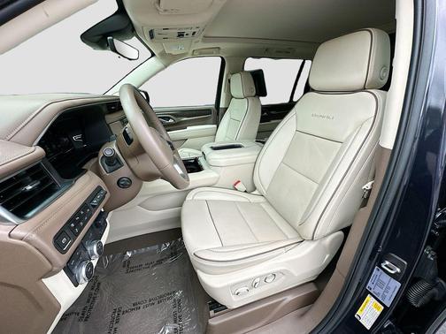 Titanium Rush Metallic 2024 GMC Yukon XL Denali