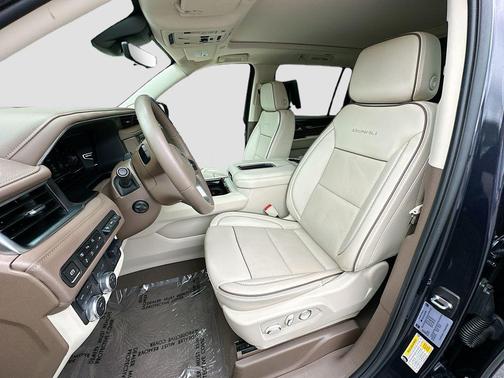 Titanium Rush Metallic 2024 GMC Yukon XL Denali