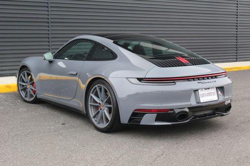 2023 Porsche 911 Carrera 4S