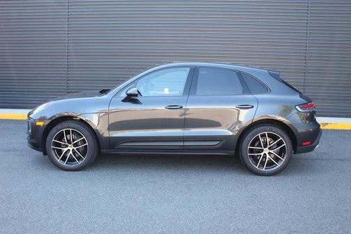 2024 Porsche Macan AWD