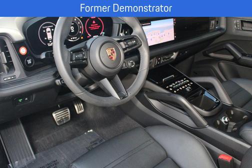 Carrara White 2026 Porsche Cayenne GTS