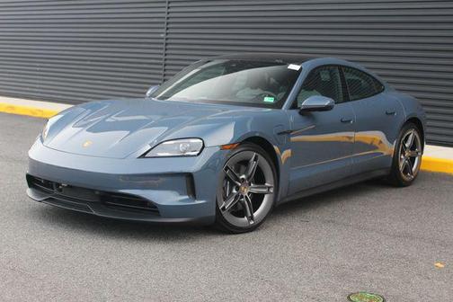 2025 Porsche Taycan 4