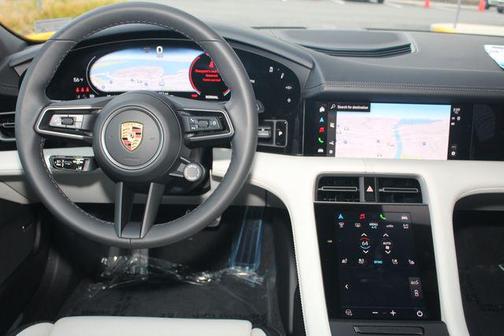 2025 Porsche Taycan 4