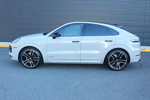 2023 Porsche Cayenne GTS
