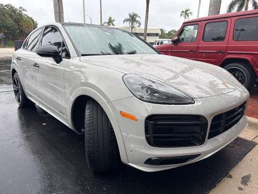 2023 Porsche Cayenne GTS