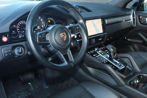 2023 Porsche Cayenne Cayenne E-Hybrid Platinum Edition