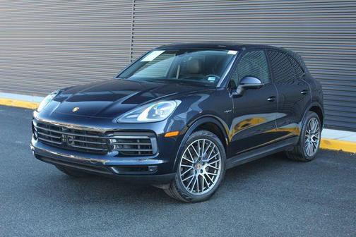 2023 Porsche Cayenne Cayenne E-Hybrid Platinum Edition