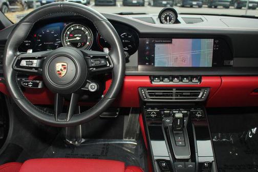 2024 Porsche 911 Targa 4 GTS