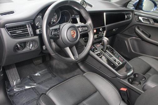 2024 Porsche Macan AWD