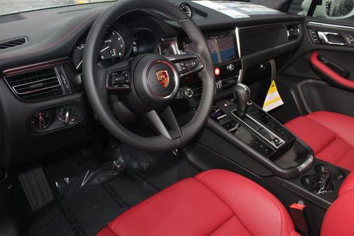 Chalk 2026 Porsche Macan Macan GTS