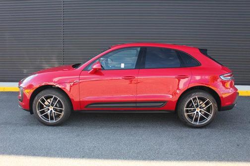 2026 Porsche Macan AWD