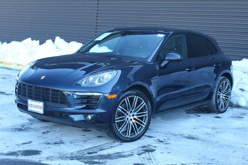 2018 Porsche Macan Sport Edition