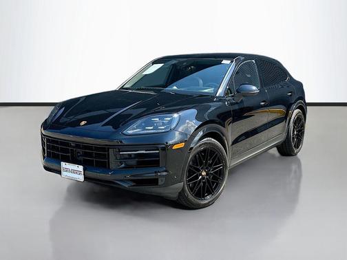 Black 2024 Porsche Cayenne Cayenne