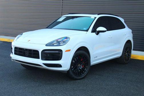 2023 Porsche Cayenne GTS