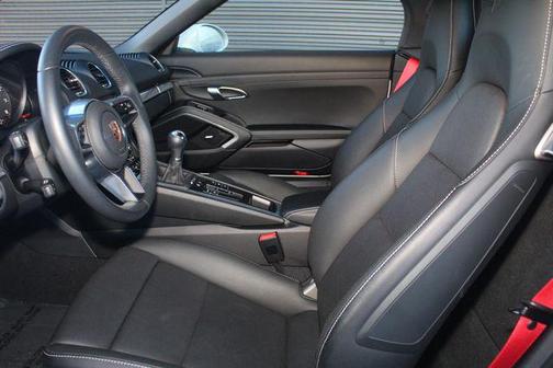 2024 Porsche 718 Boxster Style Edition