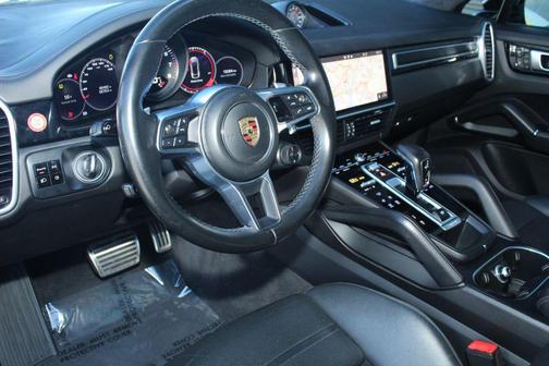 2021 Porsche Cayenne GTS