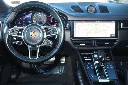 2021 Porsche Cayenne GTS