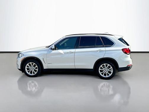 White Metallic 2016 BMW X5 xDrive35i