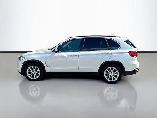 White Metallic 2016 BMW X5 xDrive35i
