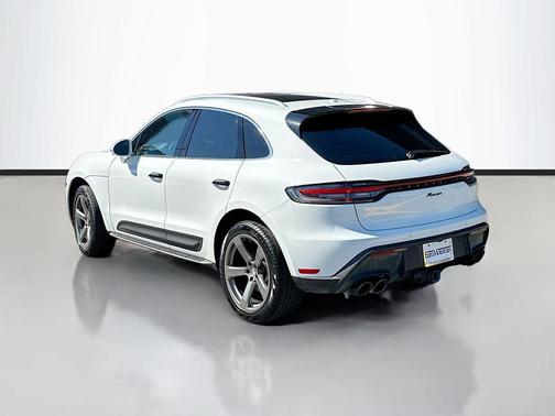 White 2023 Porsche Macan Macan
