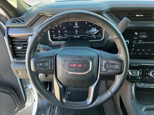2024 GMC Sierra 2500 AT4