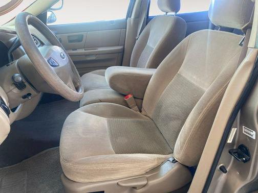 2003 Ford Taurus SES