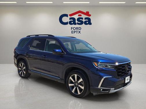 2025 Honda Pilot Touring 8-Passenger