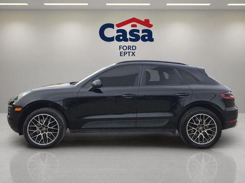 2018 Porsche Macan Base
