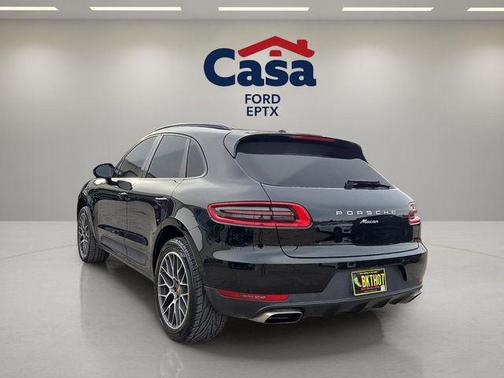 2018 Porsche Macan Base