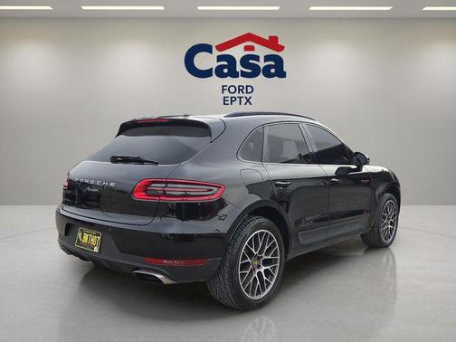 2018 Porsche Macan Base