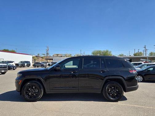 2024 Jeep Grand Cherokee L Altitude