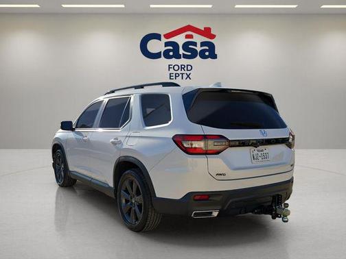 2023 Honda Pilot AWD Sport