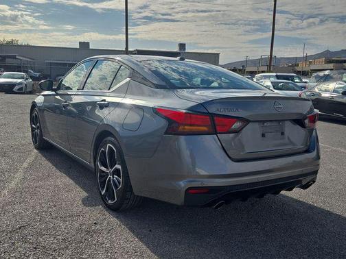 2023 Nissan Altima SR FWD