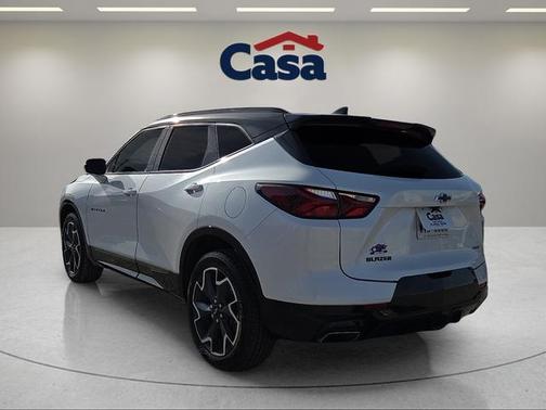 Iridescent Pearl Tricoat 2022 Chevrolet Blazer RS