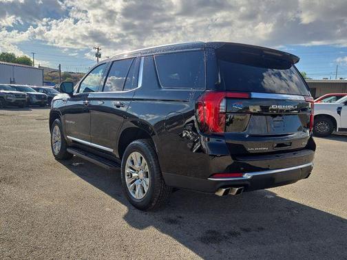 Onyx Black 2025 GMC Yukon Denali