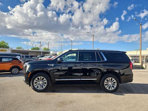 Onyx Black 2025 GMC Yukon Denali