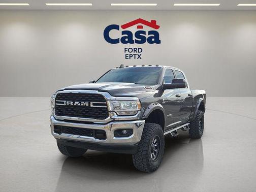 2022 RAM 2500 Lone Star Crew Cab 4x4 6'4' Box