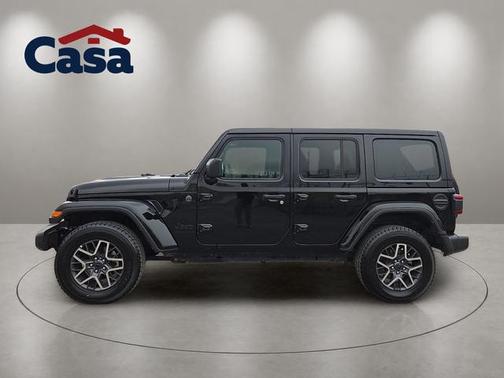 Black Clearcoat 2025 Jeep Wrangler 4-Door Sahara 4x4