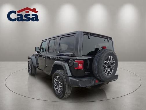 Black Clearcoat 2025 Jeep Wrangler 4-Door Sahara 4x4