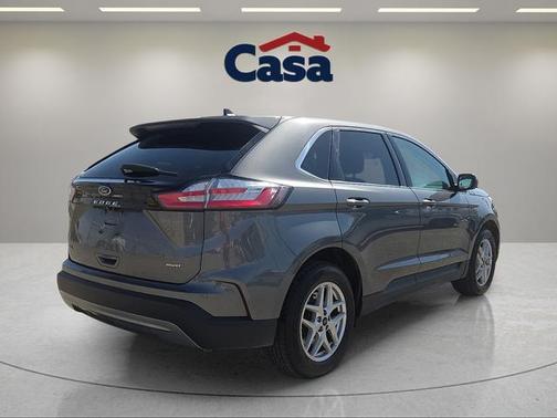 Gray Metallic 2024 Ford Edge SEL