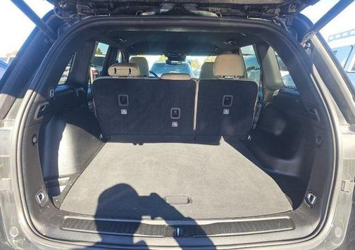 Rocky Mountain Pearlcoat 2024 Jeep Grand Cherokee Limited